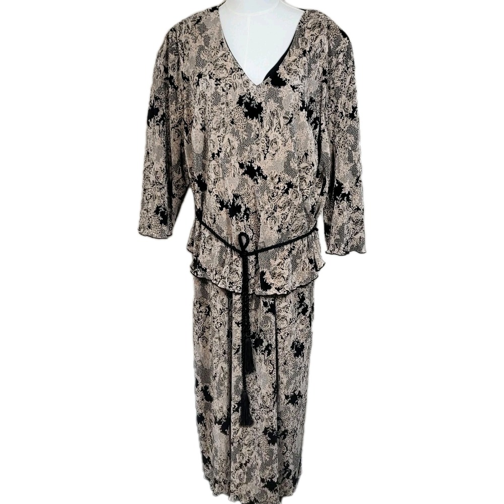 Connected Woman Dress Womens 22W Beige Floral Maxi 3/4 Sleeve Tassel Belted